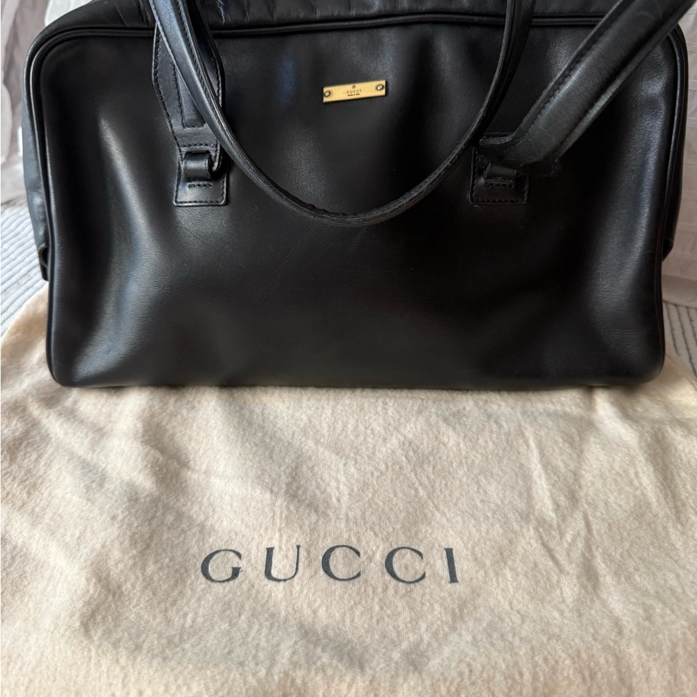 Gucci Black Leather Shoulder Bag